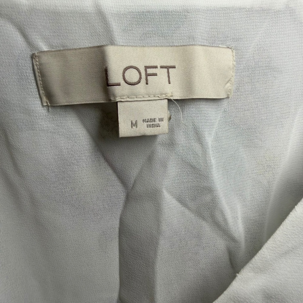 LOFT Floral Cami Tank‎ Top Medium White Button Detail Strappy Camisole - Picture 3 of 4